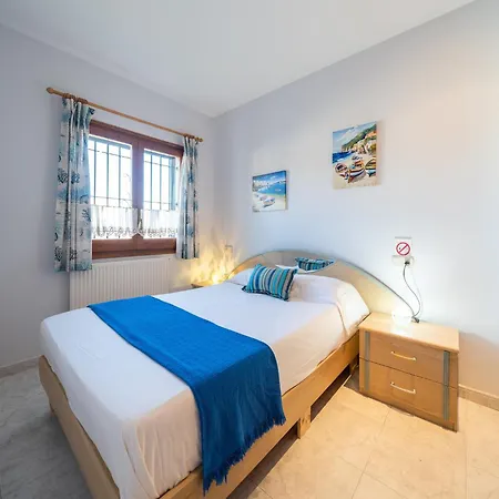Well-equipped In L Escala L'Escala