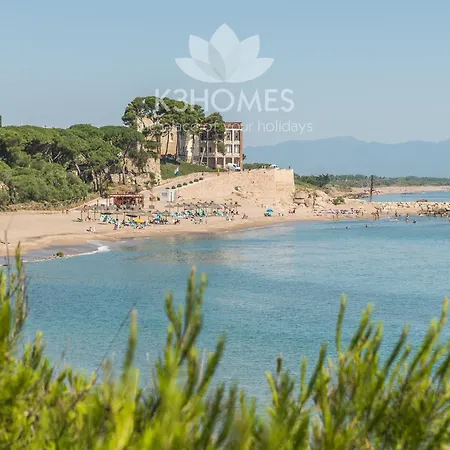 Villa Well-equipped In L Escala L'Escala